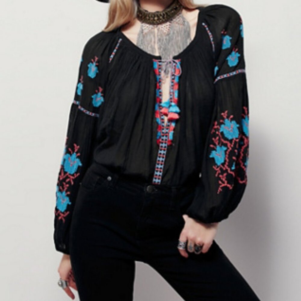 Free People Marishka Peasant Blouse in black